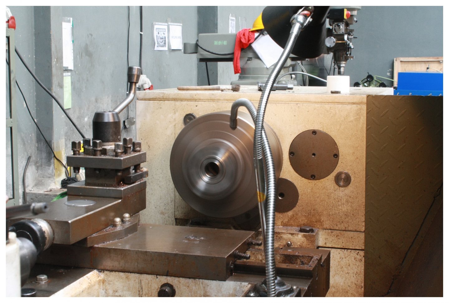 Lathe Machine Services PT. Borneo Mandiri Investment